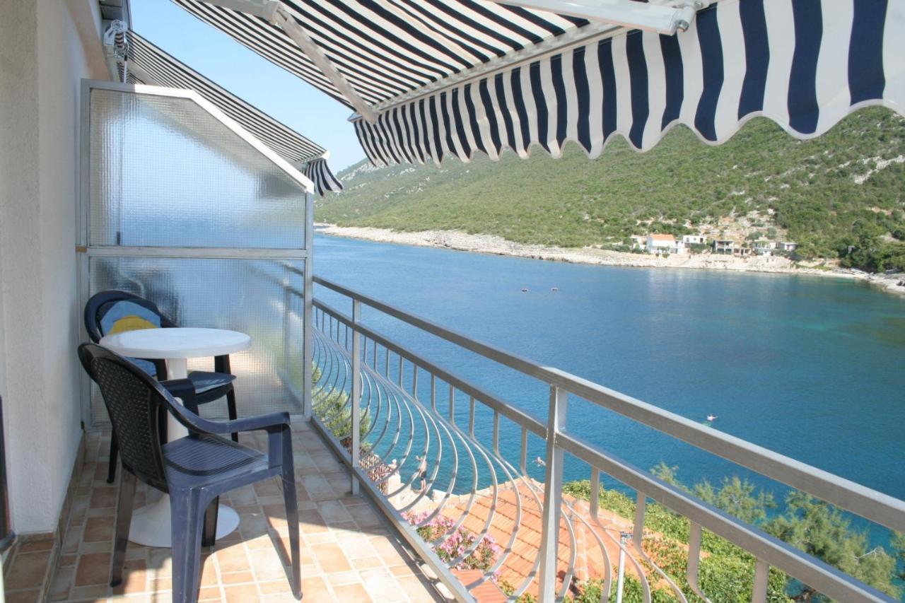 Apartment Zarace - Gdinj 4598A Εξωτερικό φωτογραφία